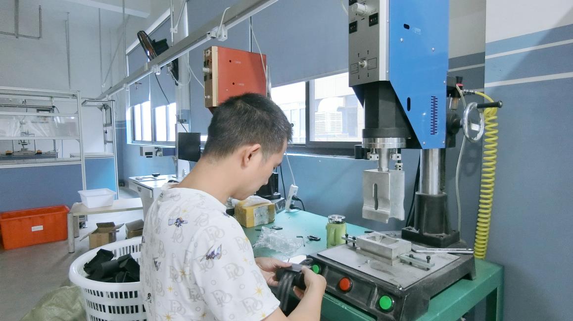 Ultrasonic welding Ultrasonic welding